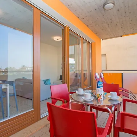 Benacus E4 By Wonderful Italy Daire Sirmione